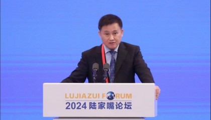 潘功胜:国债买卖纳入货币政策工具箱不代表要搞量化宽松|钛媒体金融