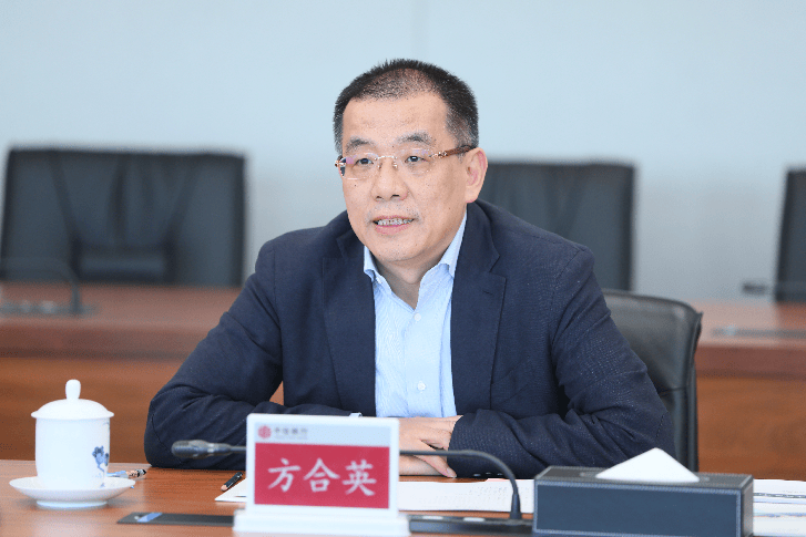 多家银行一把手触及60岁“红线”，金融业或迎高管更替潮